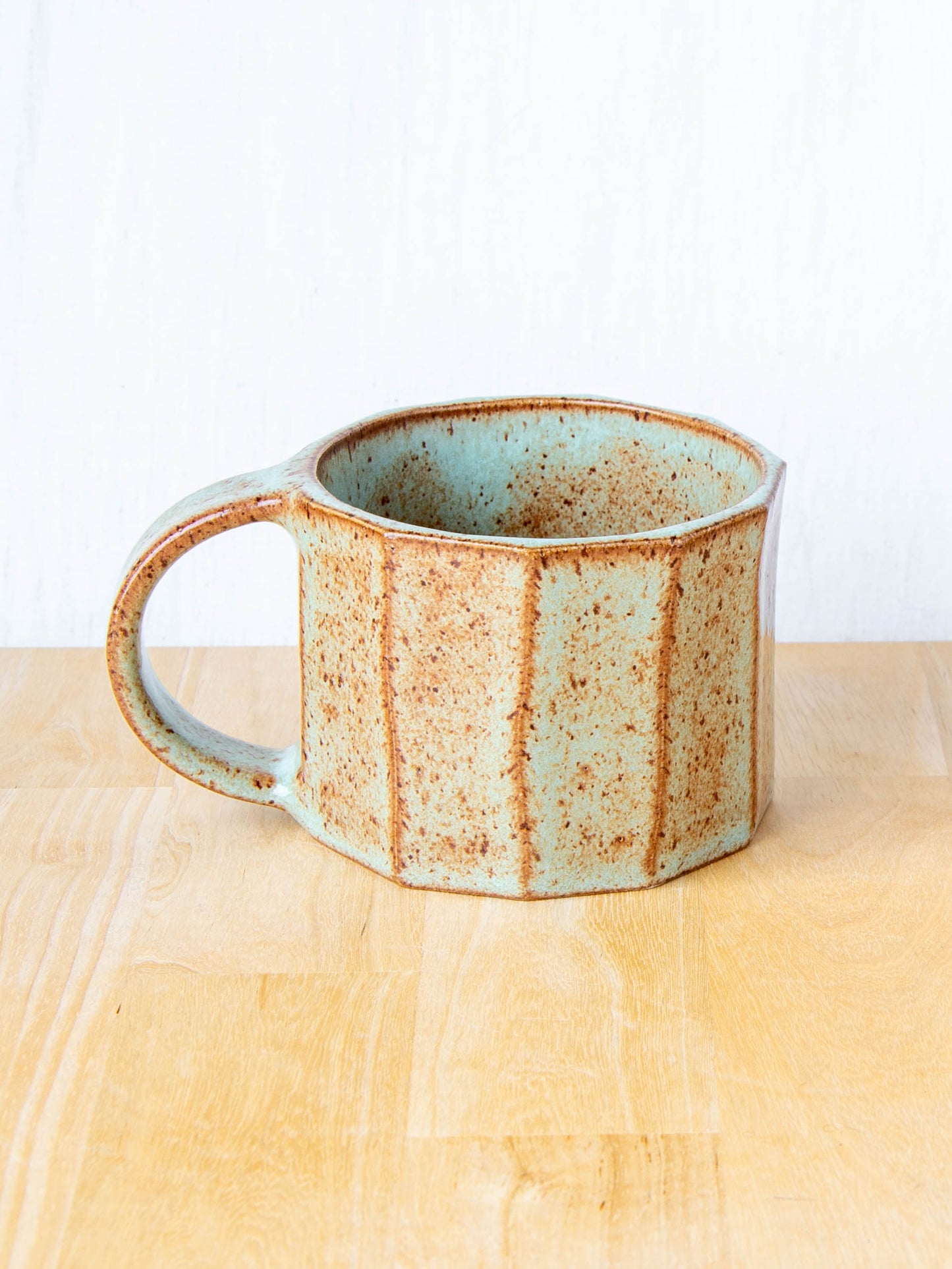Faceted Mug Lichen