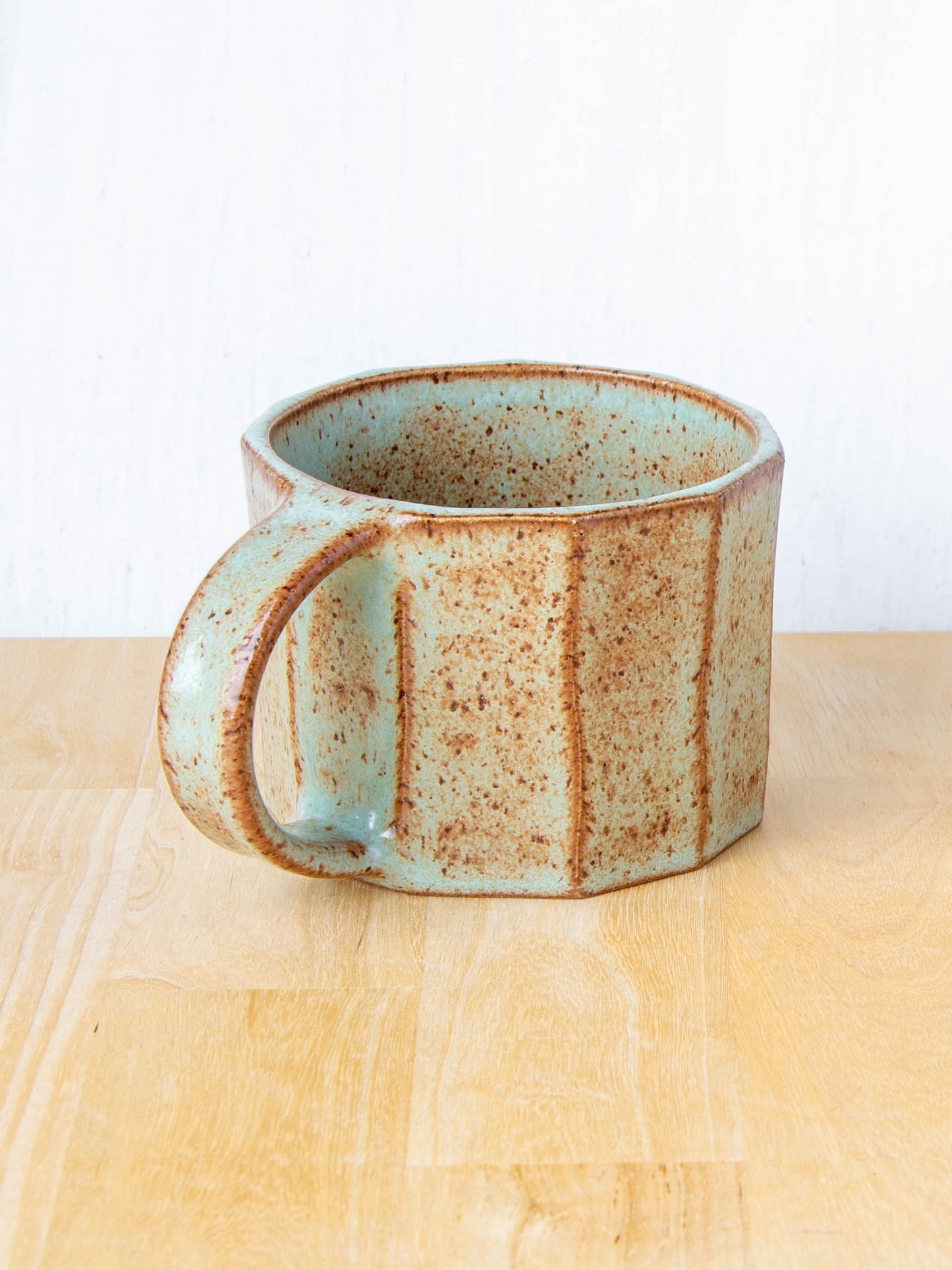 Faceted Mug Lichen