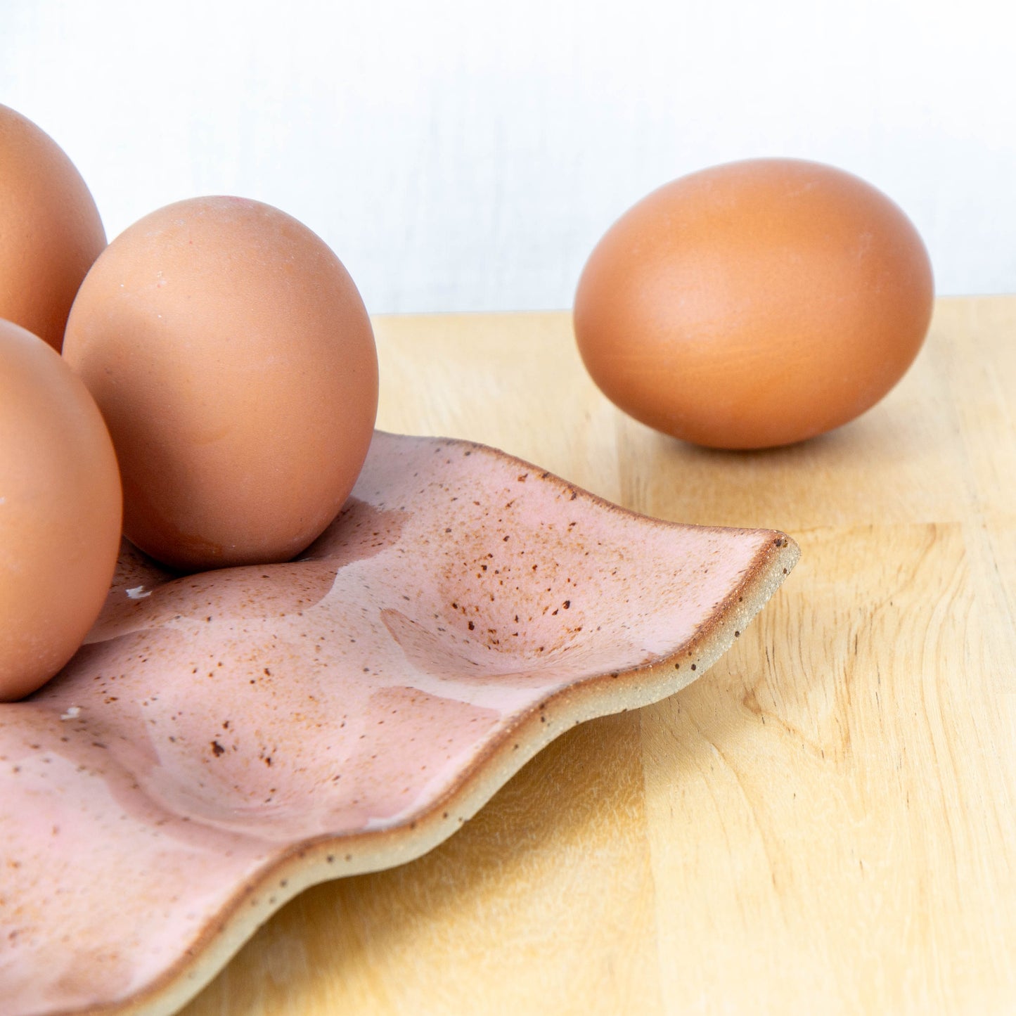 Egg Tray Dozen Blossom