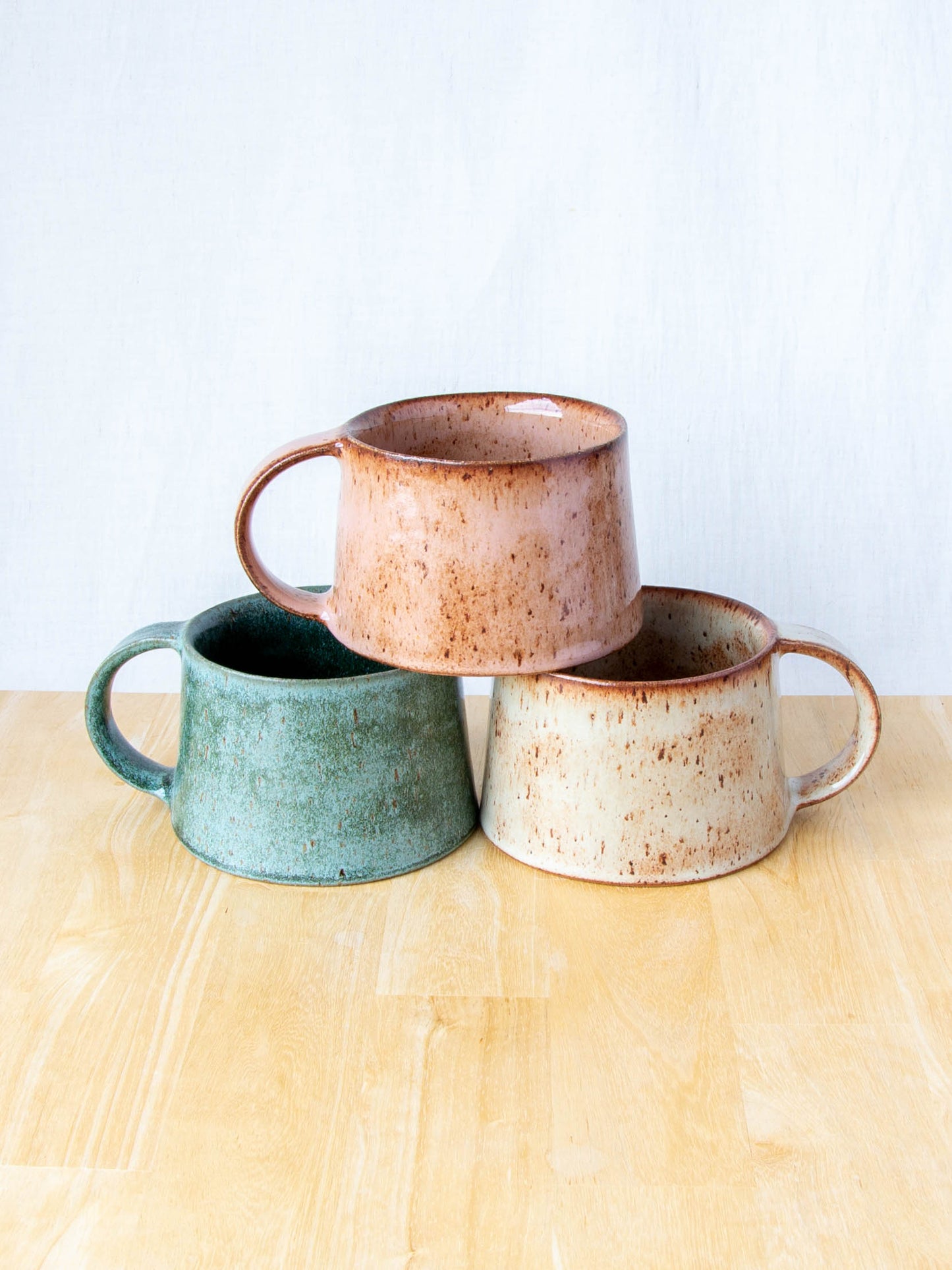 Tapered Mug Light Tussock