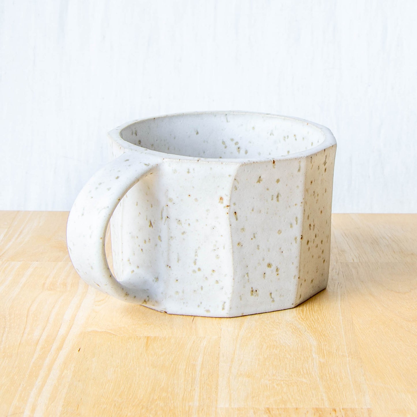 Faceted Mug Snow
