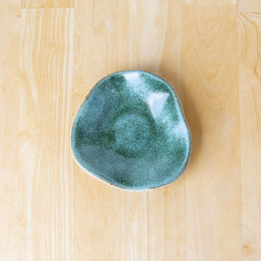 Wavy Dish Green Stone