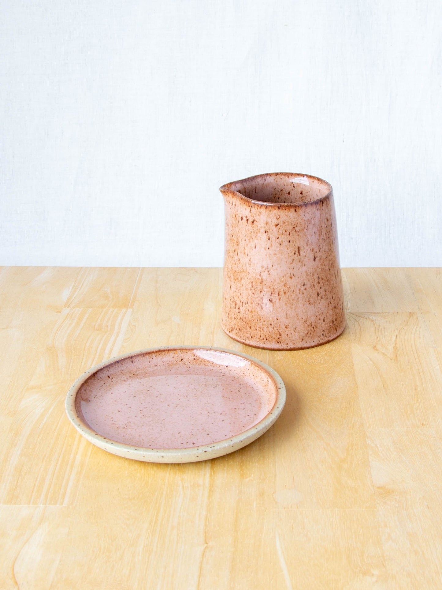 Tapered Jug and Plate Blossom