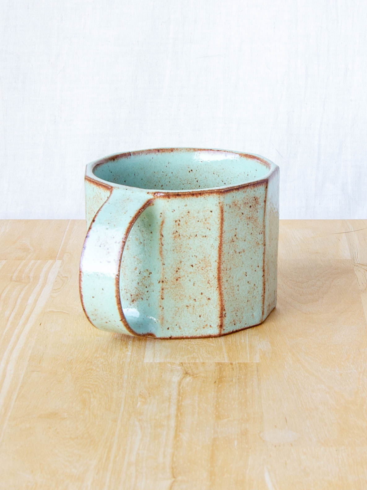 Faceted Mug Lichen
