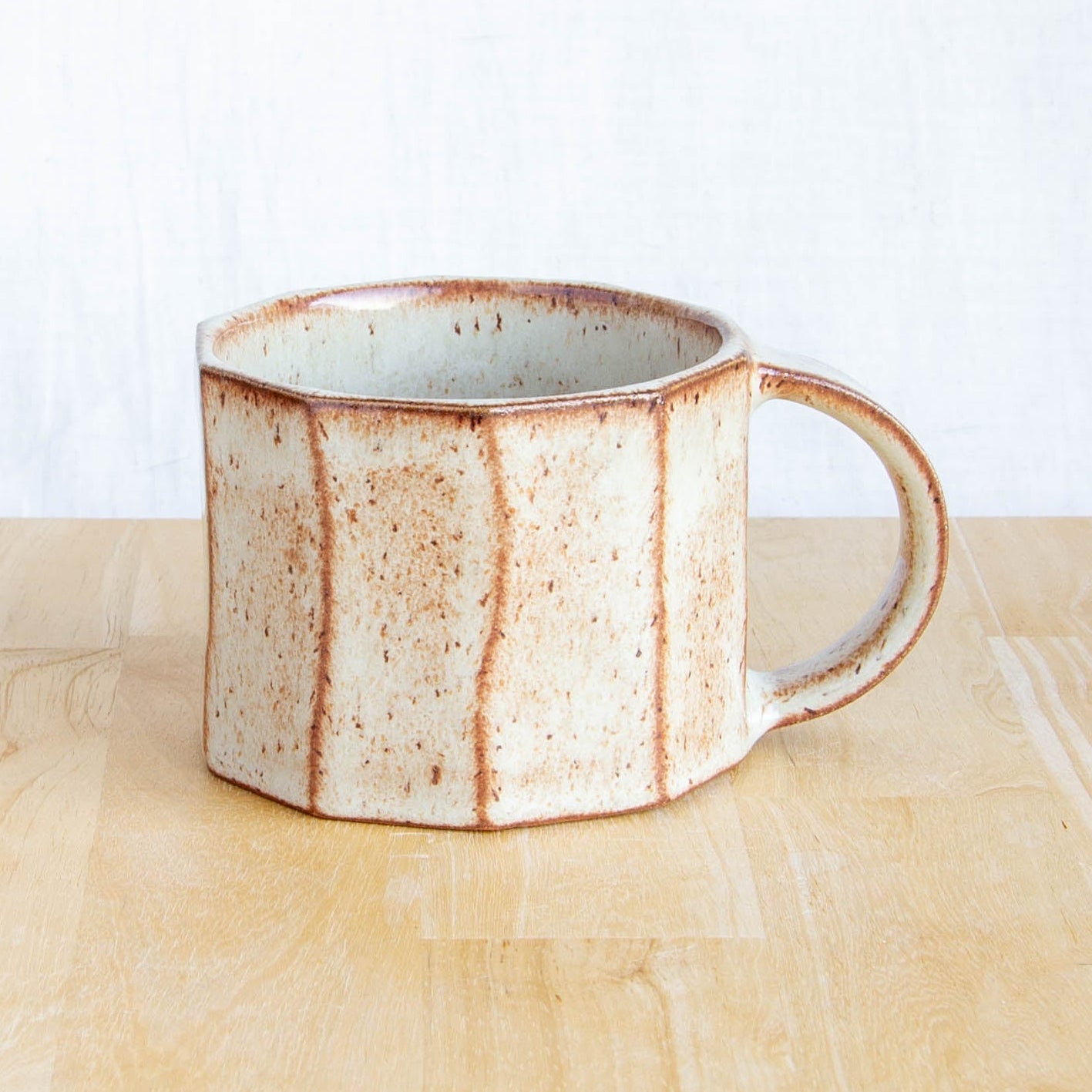 Faceted Mug Light Tussock