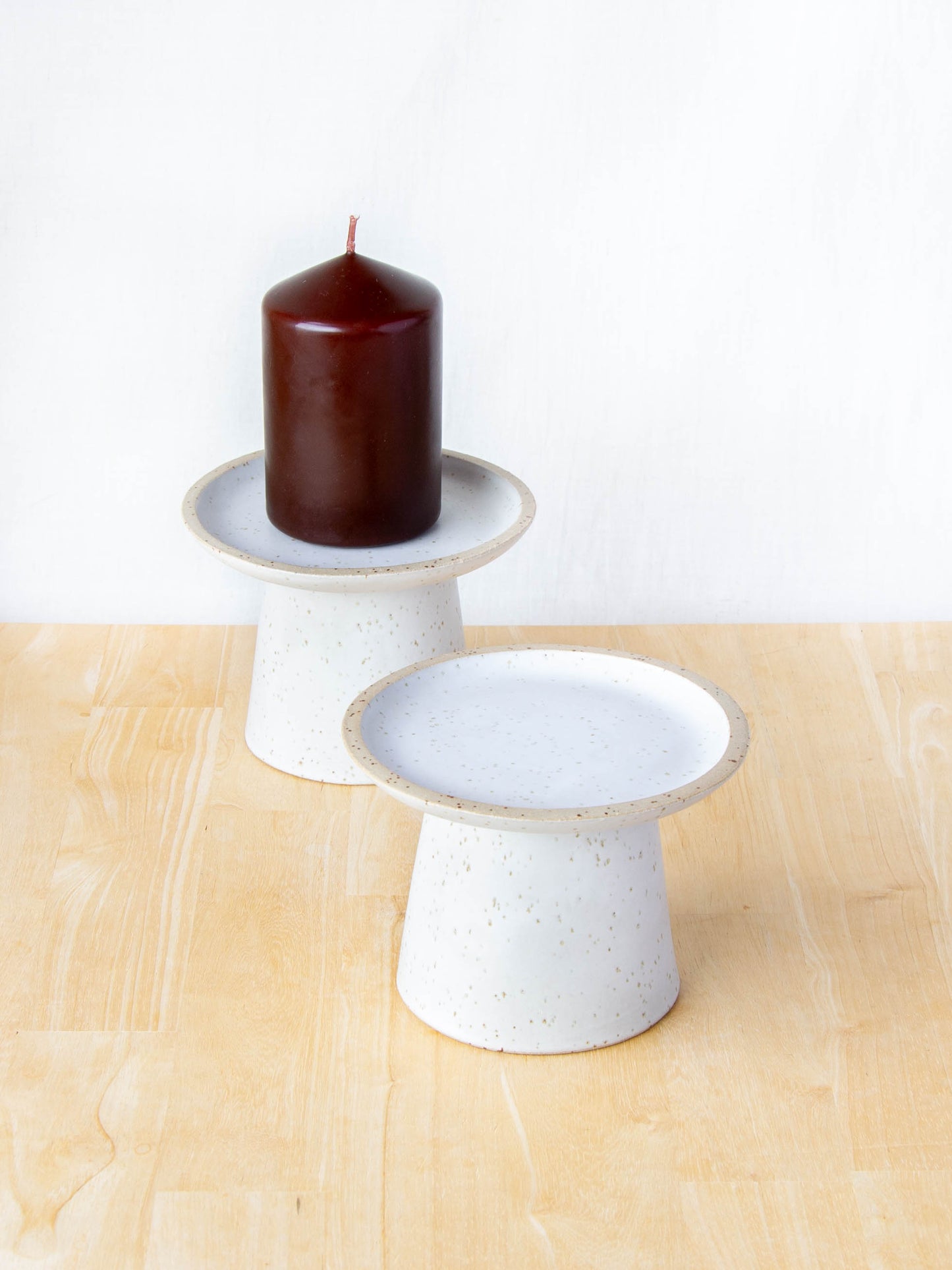 Pillar Candle Stand Snow