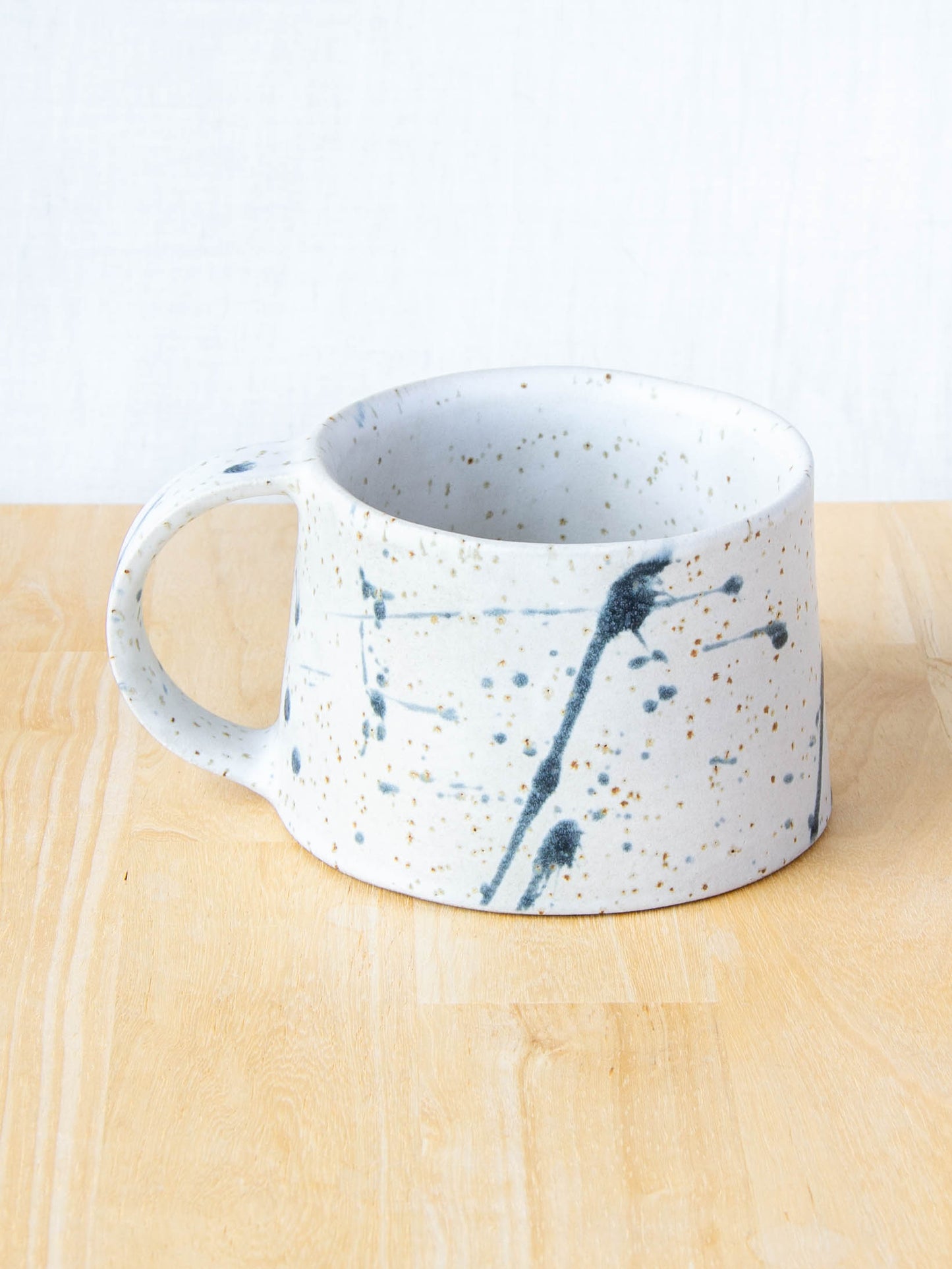 Tapered Mug Quartz Splash