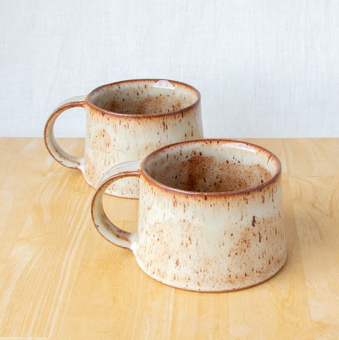 Tapered Mug Light Tussock